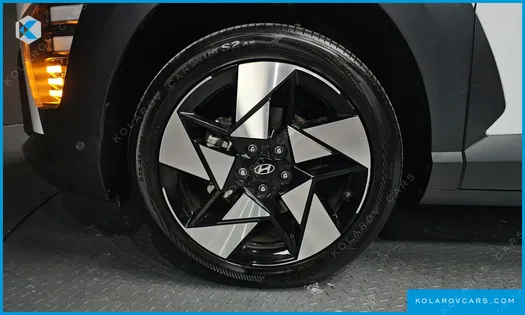 HYUNDAI KONA GASOLINE 1.6 TURBO 2WD