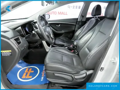 HYUNDAI I30 DIESEL 1.6 VGT UNIQUE
