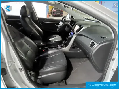 HYUNDAI I30 DIESEL 1.6 VGT UNIQUE