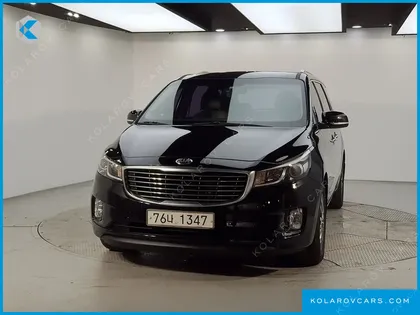 KIA CARNIVAL 11-SEATER PRESTIGE