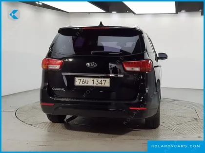 KIA CARNIVAL 11-SEATER PRESTIGE