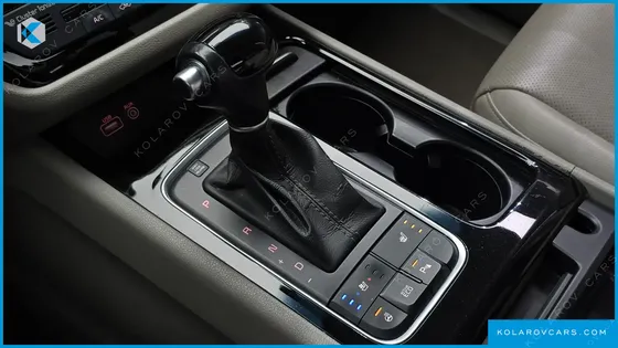 KIA CARNIVAL 11-SEATER PRESTIGE