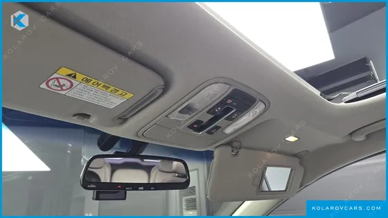KIA CARNIVAL 11-SEATER PRESTIGE