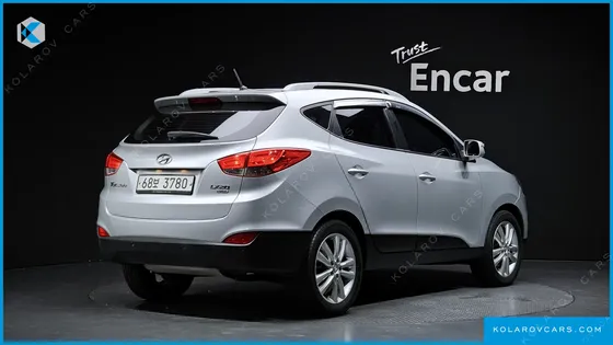 HYUNDAI TUCSON DIESEL 2WD LX20