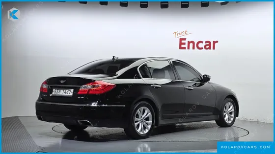 HYUNDAI GENESIS BH330 MODERN