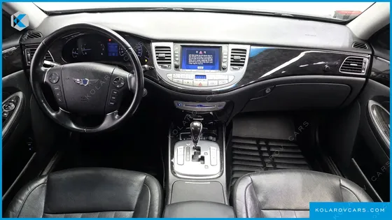 HYUNDAI GENESIS BH330 MODERN