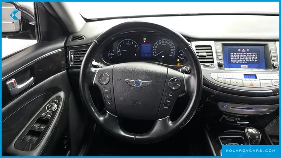 HYUNDAI GENESIS BH330 MODERN