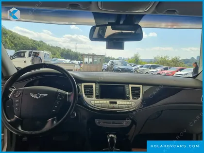 HYUNDAI GENESIS BH 330 LUXURY