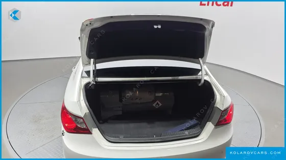 HYUNDAI SONATA LPI SMART