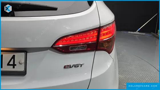HYUNDAI SANTA FE DIESEL(E-VGT) 2.0 2WD PREMIUM