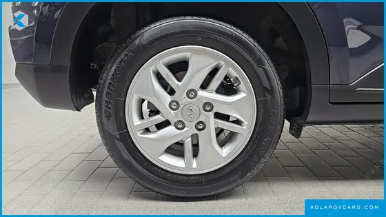 HYUNDAI VENUE 1,6 PREMIUM