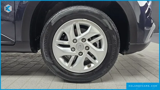 HYUNDAI VENUE 1,6 PREMIUM