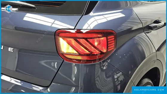 HYUNDAI VENUE 1,6 PREMIUM