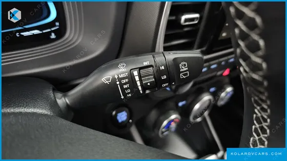 HYUNDAI VENUE 1,6 PREMIUM