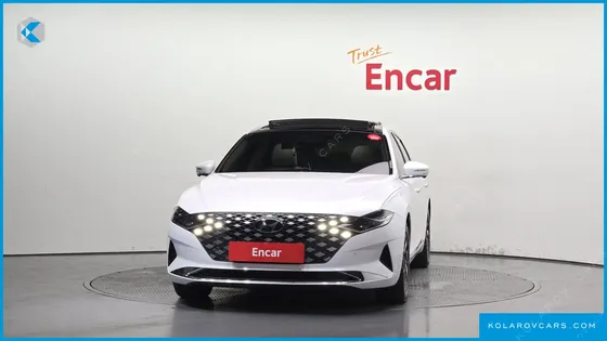 HYUNDAI GRANDEUR LE BLANC