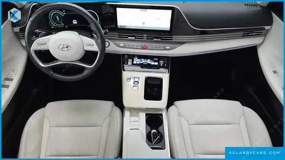 HYUNDAI GRANDEUR LE BLANC