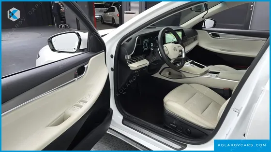 HYUNDAI GRANDEUR LE BLANC