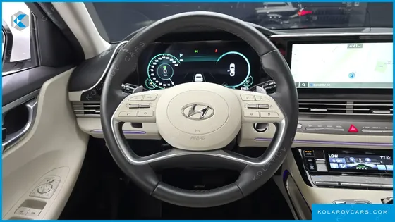 HYUNDAI GRANDEUR LE BLANC