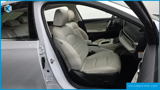 HYUNDAI GRANDEUR LE BLANC