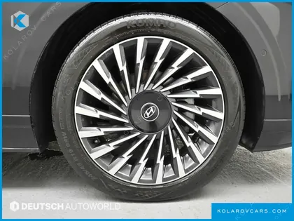 HYUNDAI GRANDEUR CALLIGRAPHY