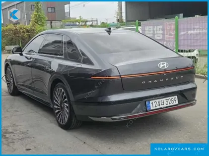 HYUNDAI GRANDEUR CALLIGRAPHY