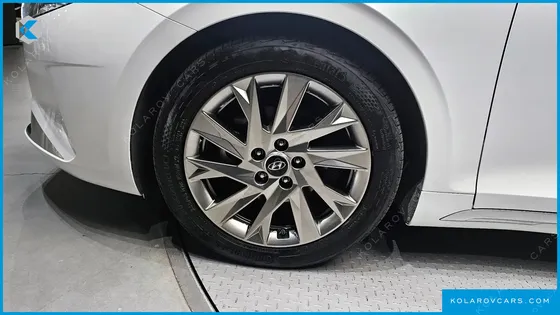 HYUNDAI GRANDEUR CALLIGRAPHY