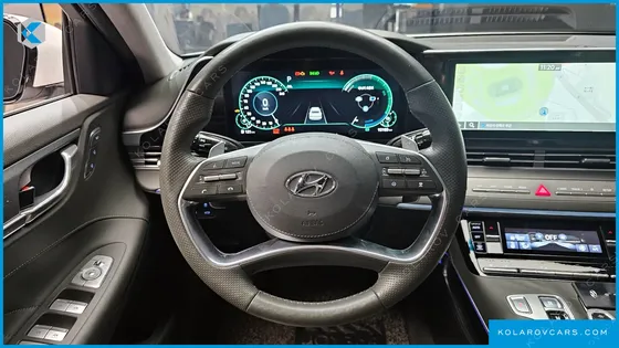 HYUNDAI GRANDEUR CALLIGRAPHY