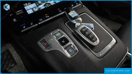 HYUNDAI GRANDEUR EXCLUSIVE