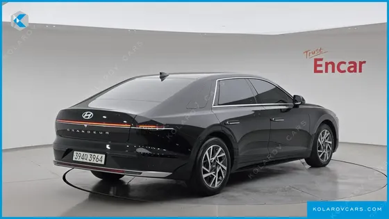HYUNDAI GRANDEUR PREMIUM