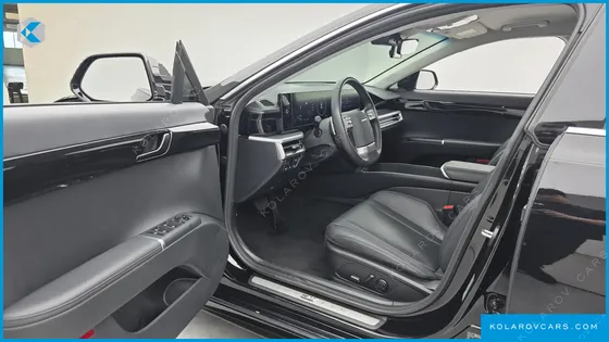 HYUNDAI GRANDEUR PREMIUM