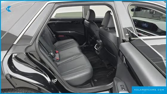 HYUNDAI GRANDEUR PREMIUM