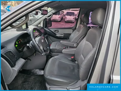 HYUNDAI STAREX CAMPING CAR