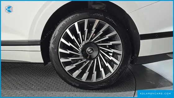 HYUNDAI GRANDEUR CALLIGRAPHY