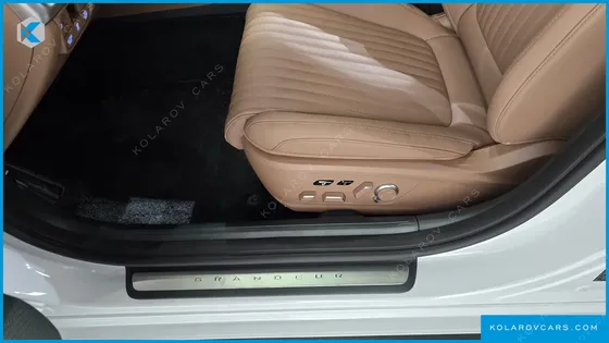 HYUNDAI GRANDEUR CALLIGRAPHY