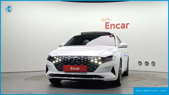 HYUNDAI GRANDEUR LE BLANC