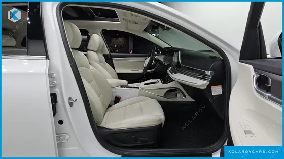 HYUNDAI GRANDEUR LE BLANC