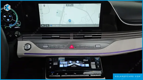 HYUNDAI GRANDEUR LE BLANC