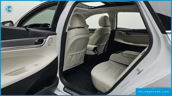 HYUNDAI GRANDEUR LE BLANC