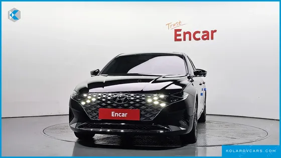 HYUNDAI GRANDEUR LE BLANC