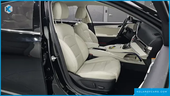 HYUNDAI GRANDEUR LE BLANC