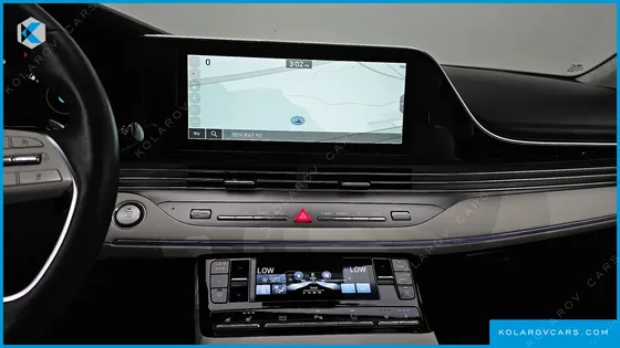 HYUNDAI GRANDEUR LE BLANC