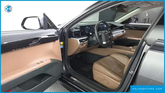 HYUNDAI GRANDEUR PREMIUM