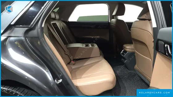 HYUNDAI GRANDEUR PREMIUM