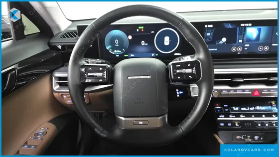 HYUNDAI GRANDEUR PREMIUM