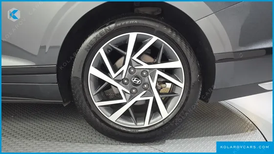 HYUNDAI GRANDEUR PREMIUM