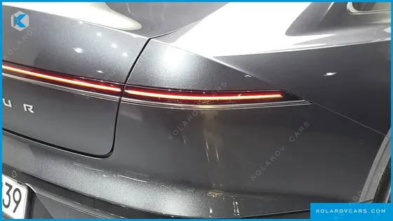 HYUNDAI GRANDEUR PREMIUM