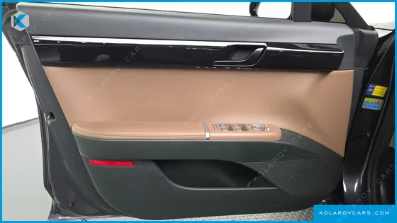 HYUNDAI GRANDEUR PREMIUM