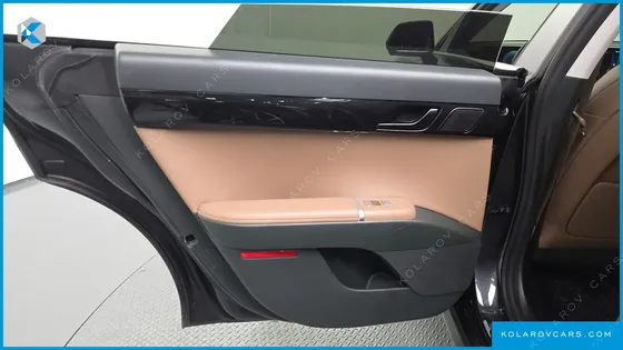 HYUNDAI GRANDEUR PREMIUM