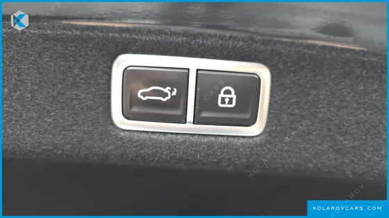 HYUNDAI GRANDEUR PREMIUM