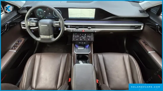 HYUNDAI GRANDEUR PREMIUM